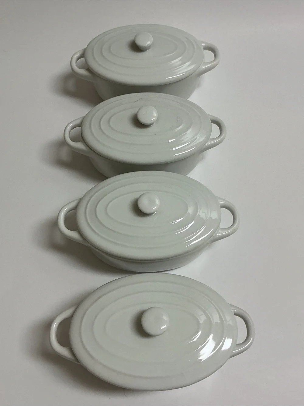 Pier 1 White Baking Dish SET OF 4 Lids 7.5 oz Minicocotte Souffle Ramekin Bakers